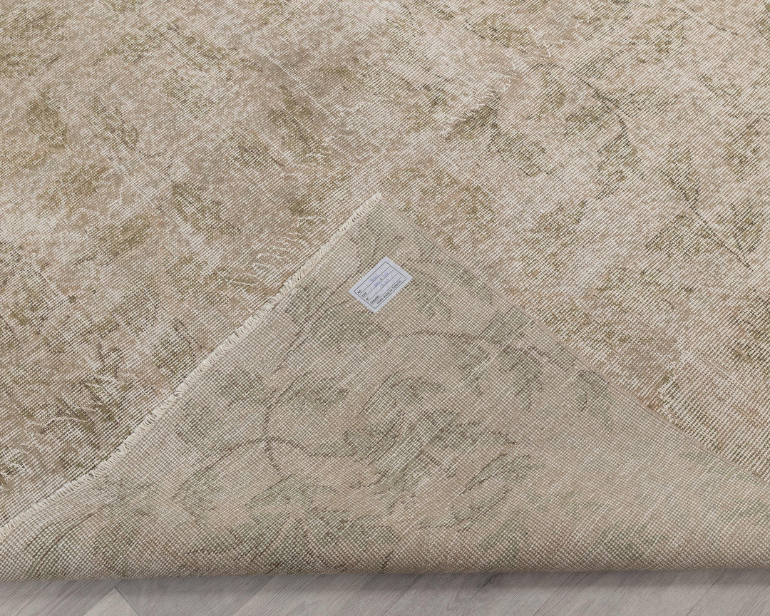 Faded Oushak Rug 7' x 10' | No. VR95579