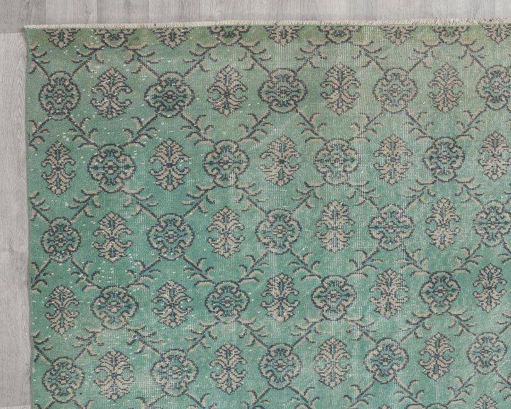 Green Oushak Rug 6' 10" x 10' 6" | No. VR22253