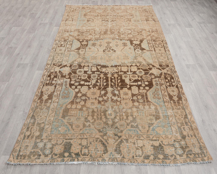 Faded Oushak Rug 5' 1" x 9' 3" | No. VR68483