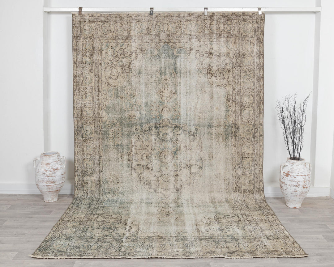 Blue Oushak Rug 6' 11" x 10' 10" | No. VR67308