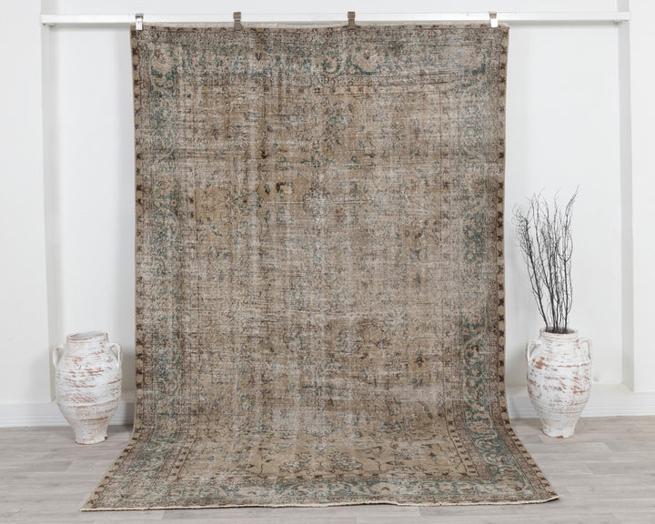 Faded Oushak Rug 6' 5" x 9' 6" | No. VR86275