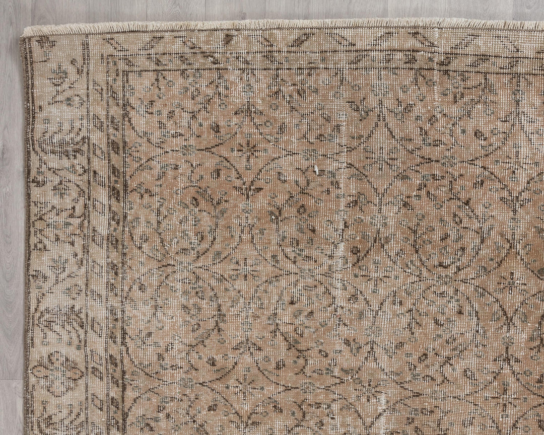 Faded Oushak Rug 6' 5" x 8' 10" | No. VR86024