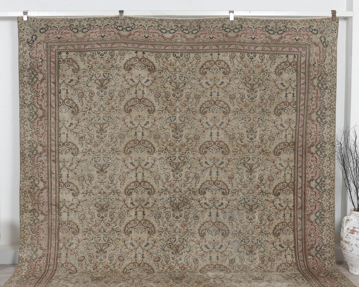 Neutral Oushak Rug 8' 10" x 12' 4" | No. VR98142
