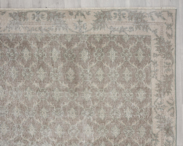 Neutral Oushak Rug 6' 11" x 9' 10" | No. VR46384