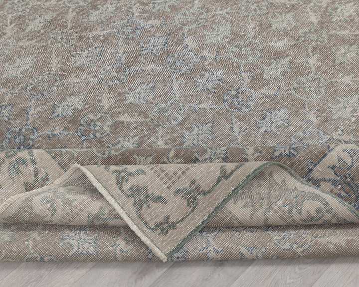 Neutral Oushak Rug 6' 11" x 9' 10" | No. VR46384