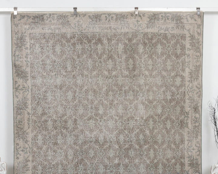 Neutral Oushak Rug 6' 11" x 9' 10" | No. VR46384