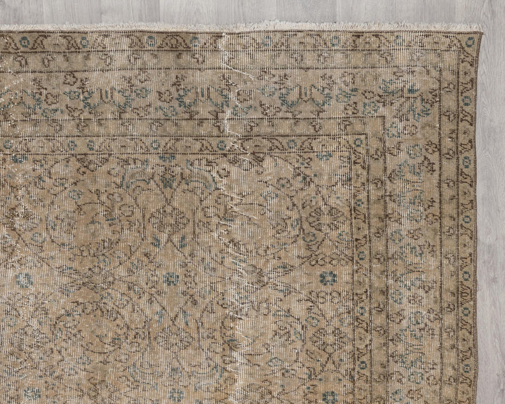 Faded Oushak Rug 6' 8" x 9' 11" | No. VR34148