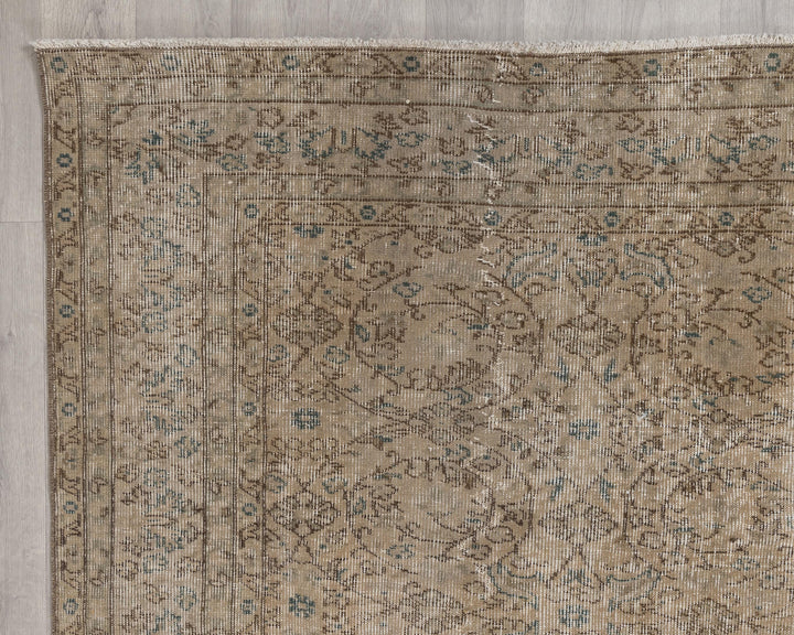Faded Oushak Rug 6' 8" x 9' 11" | No. VR34148