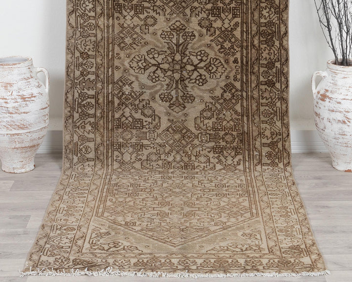 Rust Runner Rug 3' 5" x 10' | No. VR32387