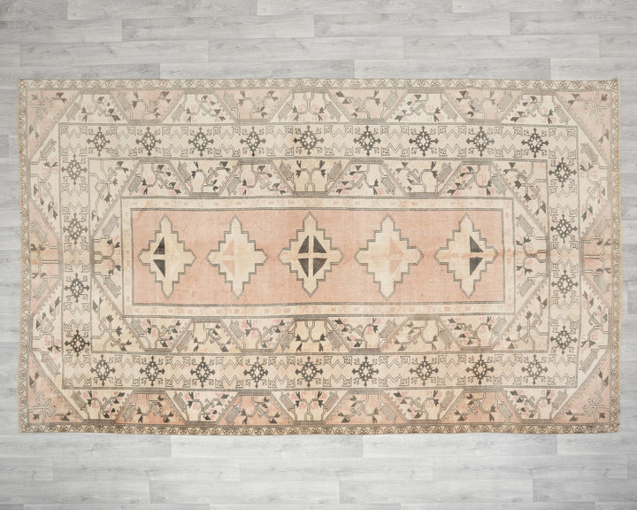 Neutral Oushak Rug 6' 3" x 10' 1" | No. VR30746