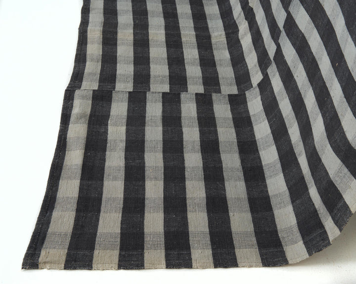 Faded Kilim Rug 5' 9" x 8' | No. VR46442