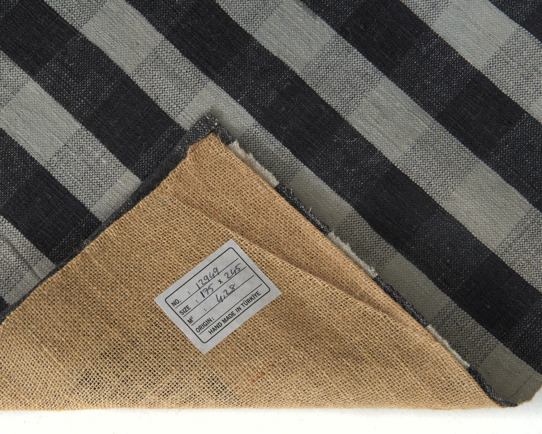 Faded Kilim Rug 5' 9" x 8' | No. VR46442