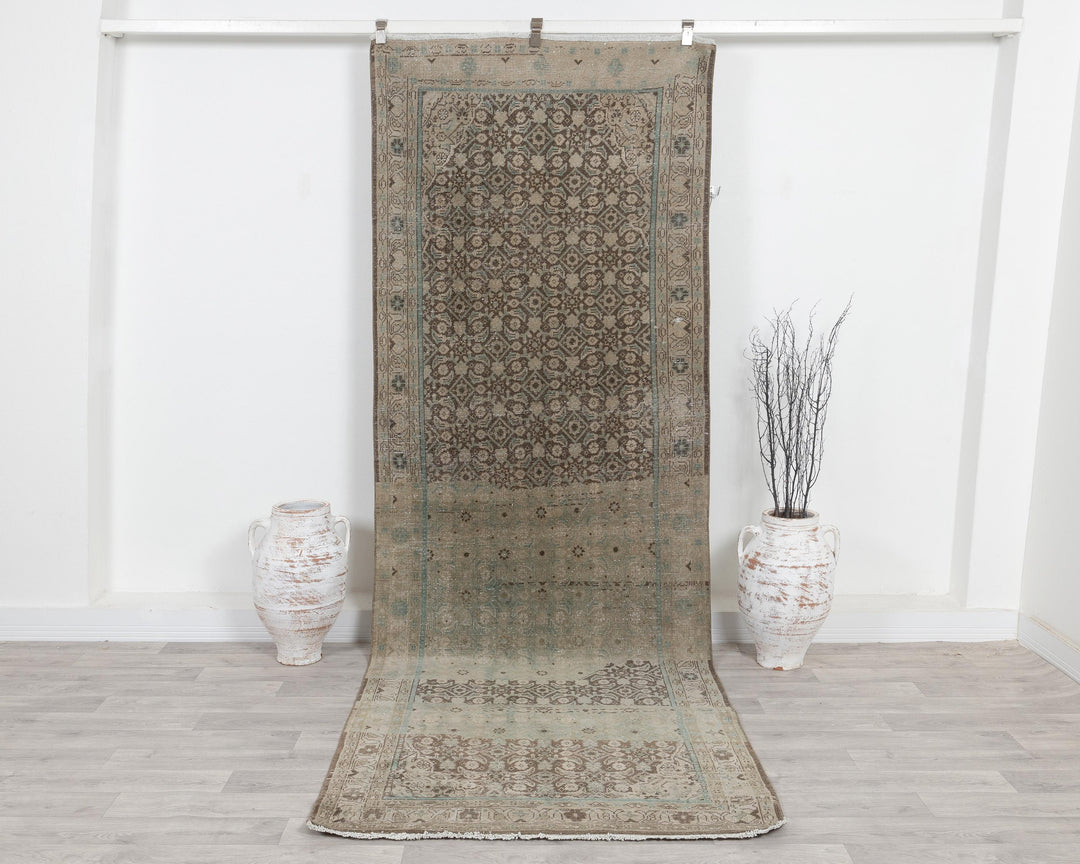 Runner Rug 3' 8" x 10' 5" | No. VR45503