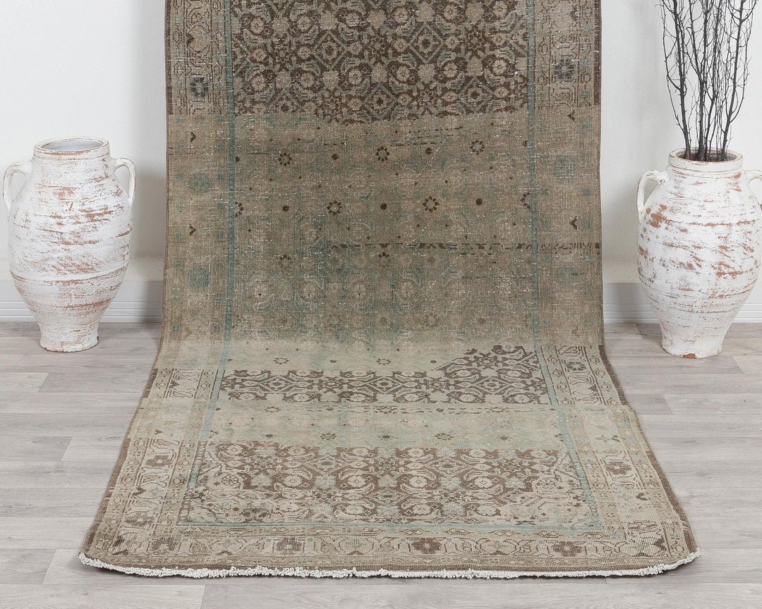 Runner Rug 3' 8" x 10' 5" | No. VR45503