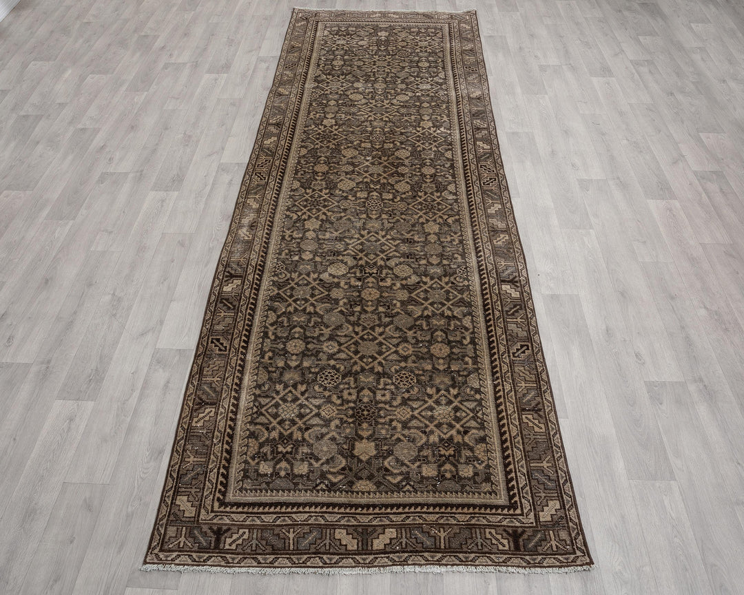 Runner Rug 3' 8" x 10' 6" | No. VR70817