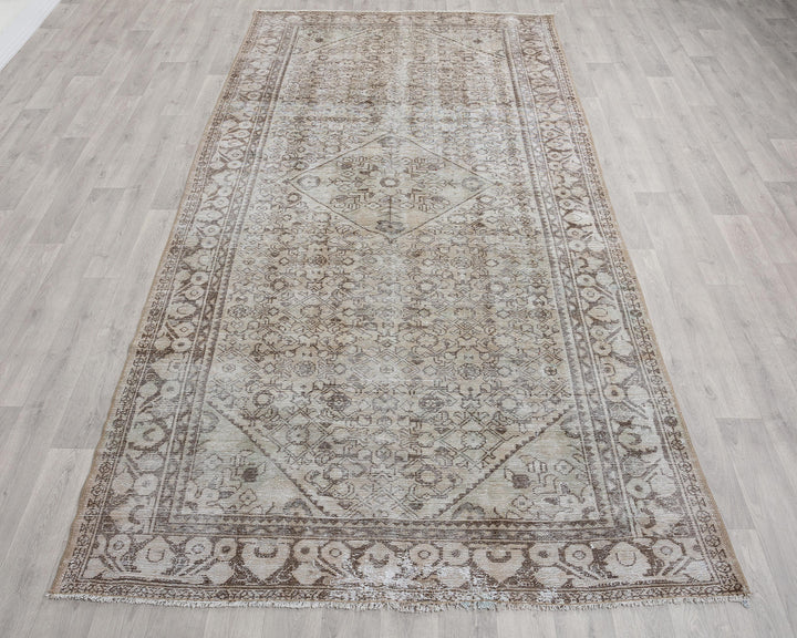 Runner Rug 5' 1" x 9' 11" | No. VR16021