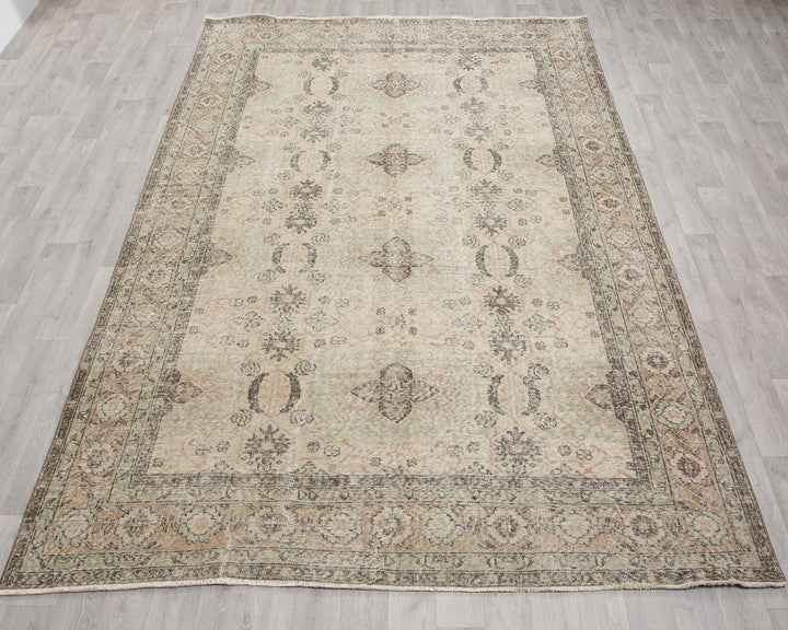 Beige Oushak Rug 6' 11" x 10' 2" | No. VR46919