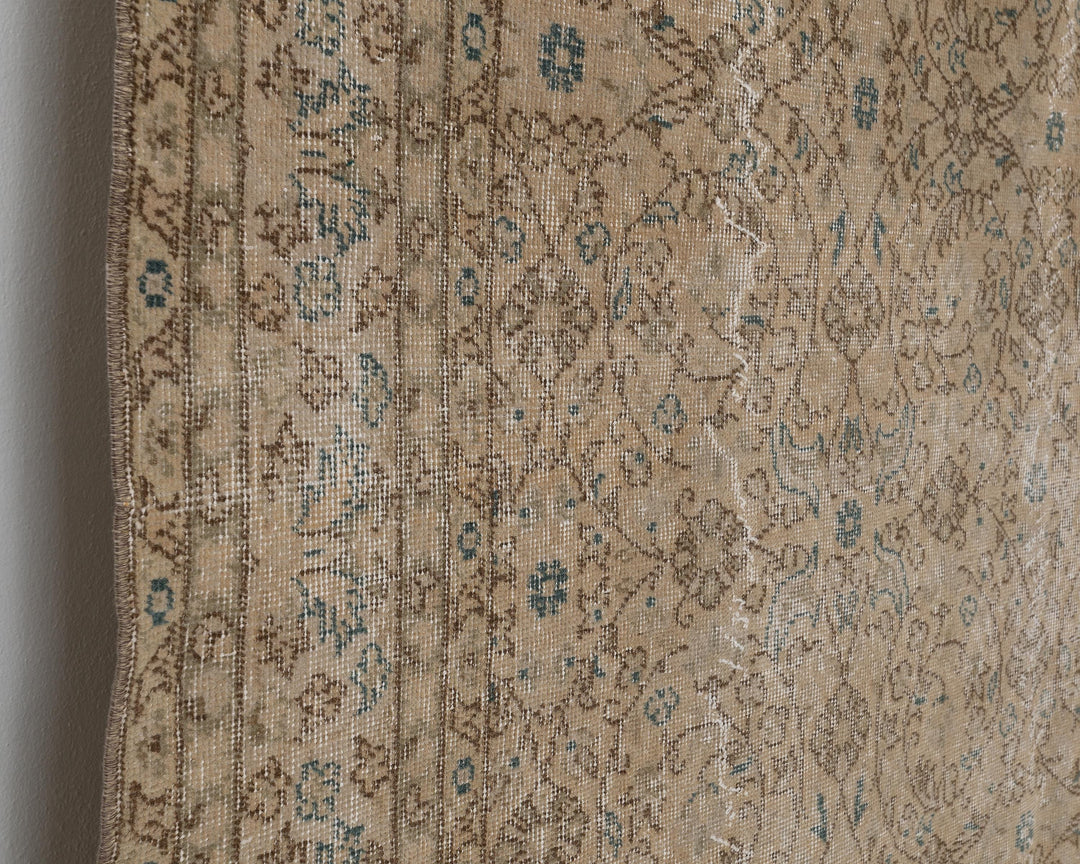Faded Oushak Rug 6' 8" x 9' 11" | No. VR34148