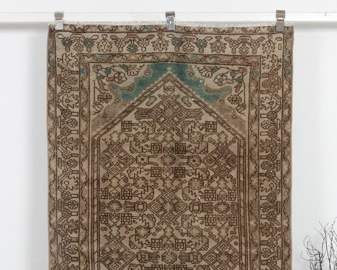 Rust Runner Rug 3' 5" x 10' | No. VR32387