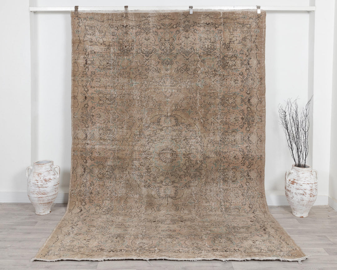 Oushak Rug 6' 11" x 10' 1" | No. VR41154