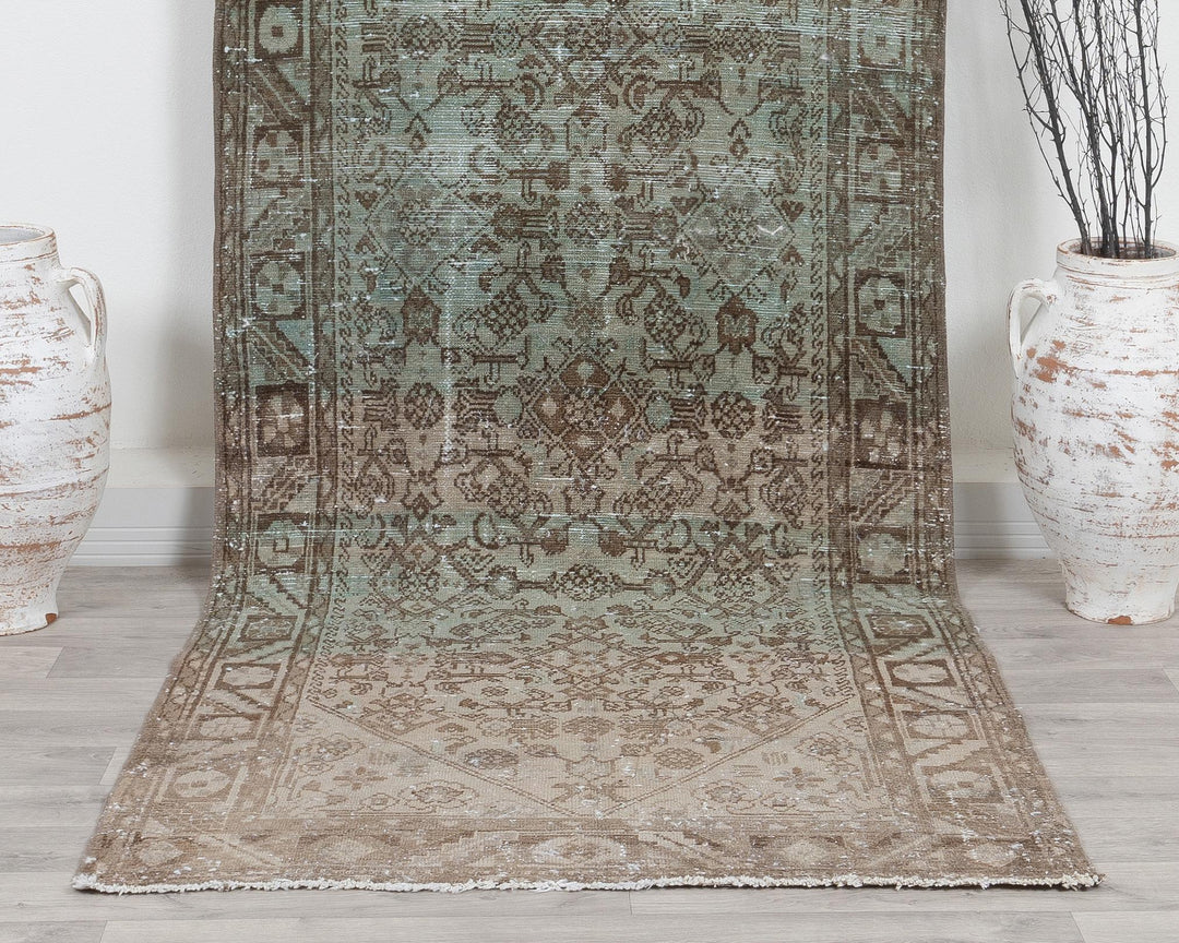 Runner Rug 3' 10" x 9' 11" | No. VR23080