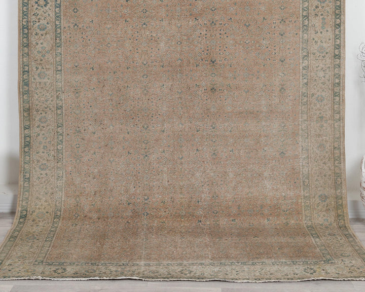 Faded Oushak Rug 6' 8" x 9' 3" | No. VR23294