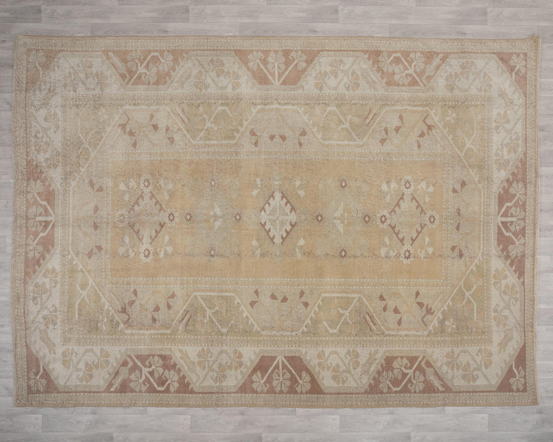 Faded Oushak Rug 8' 6" x 11' 5" | No. VR44842