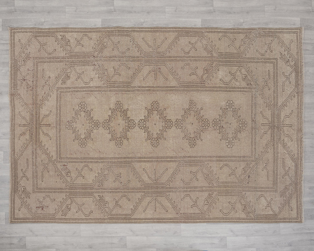 Muted Oushak Rug 6' 8" x 9' 7" | No. VR70903
