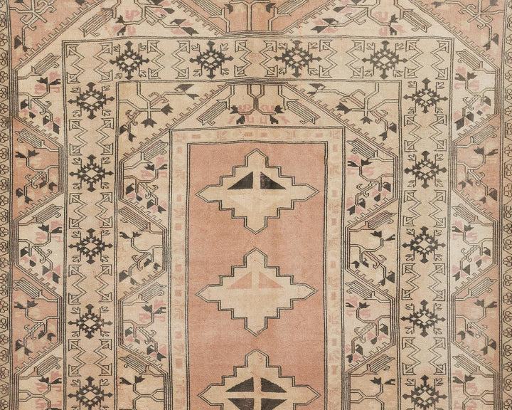 Neutral Oushak Rug 6' 3" x 10' 1" | No. VR30746