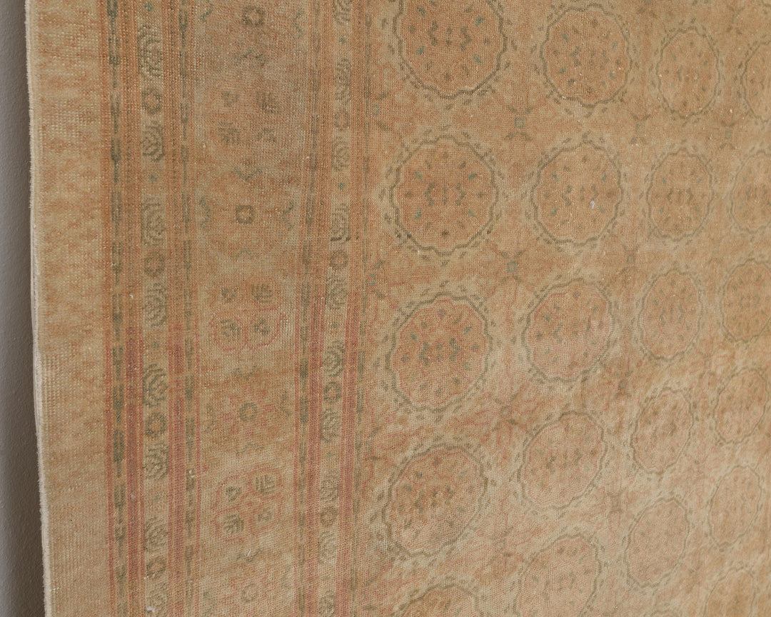 Beige Oushak Rug 8' 4" x 12' 2" | No. VR14986