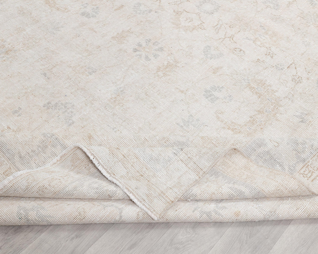Beige Oushak Rug 8' 4" x 11' 6" | No. VR71909