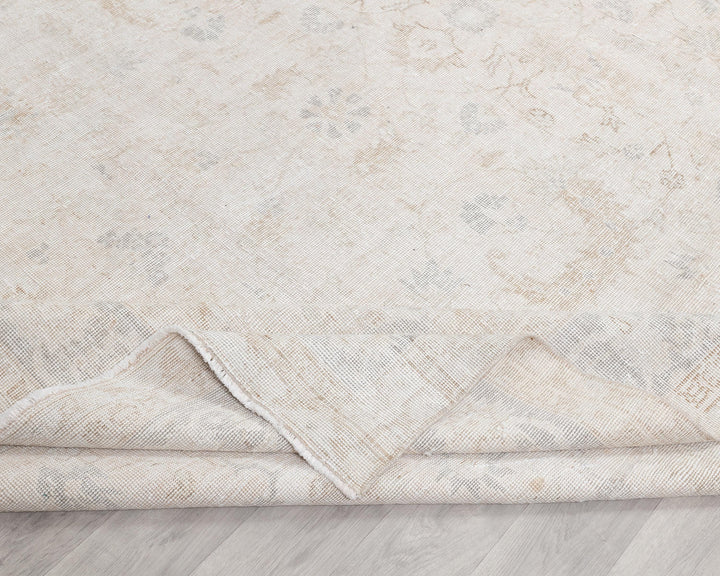 Beige Oushak Rug 8' 4" x 11' 6" | No. VR71909