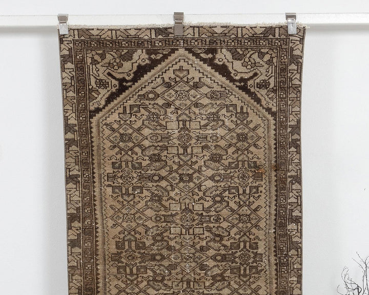 Neutral Runner Rug 3' 2" x 9' 8" | No. VR62970