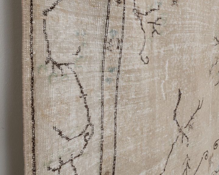 Beige Oushak Rug 6' 3" x 9' 8" | No. VR75650
