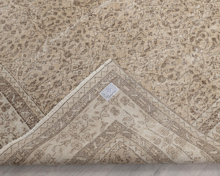 Oushak Rug 6' 9" x 10' 1" | No. VR28111
