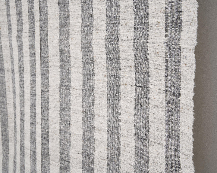 Beige Kilim Rug 6' 7" x 9' 6" | No. VR85538