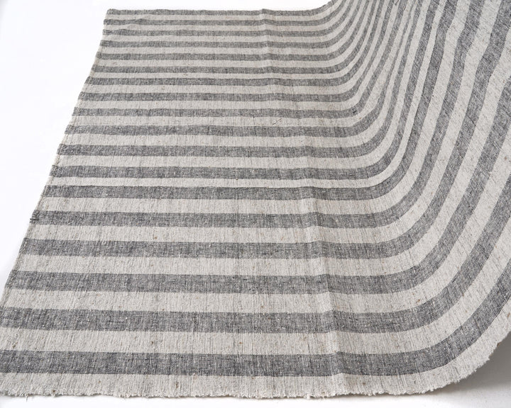 Beige Kilim Rug 6' 7" x 9' 6" | No. VR85538