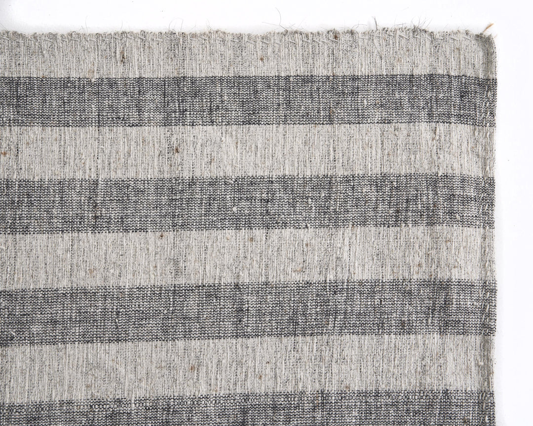 Beige Kilim Rug 6' 7" x 9' 6" | No. VR85538
