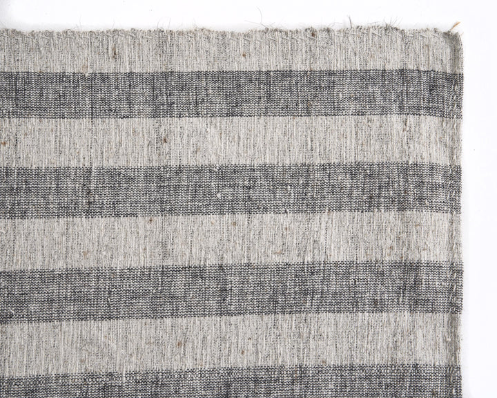 Beige Kilim Rug 6' 7" x 9' 6" | No. VR85538