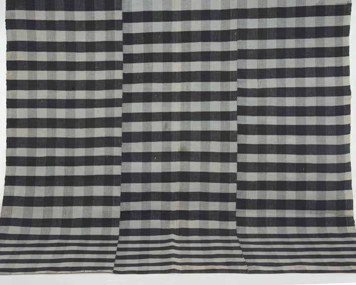 Faded Kilim Rug 5' 9" x 8' | No. VR46442