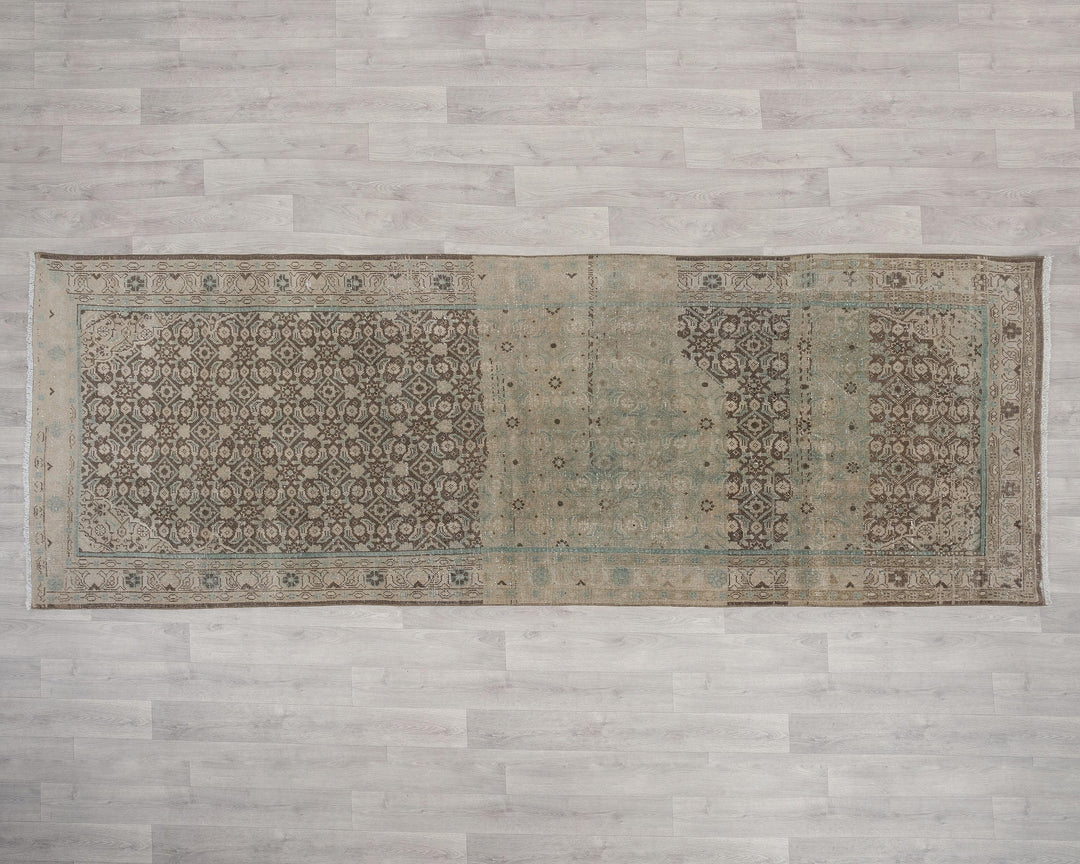 Runner Rug 3' 8" x 10' 5" | No. VR45503