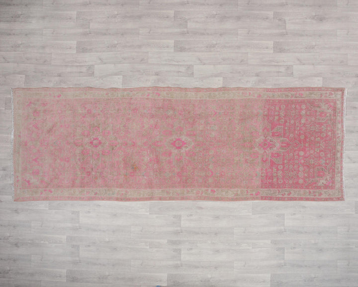 Pink Runner Rug 3' 9" x 10' 10" | No. VR76122