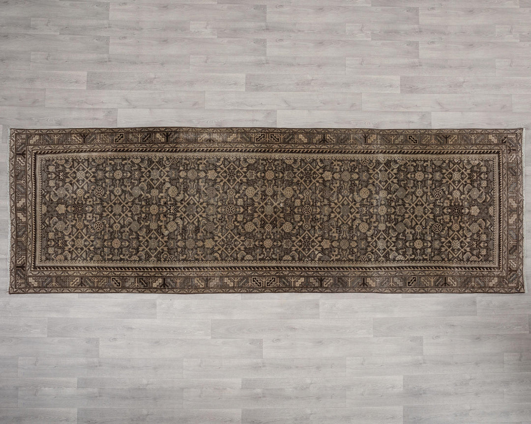 Runner Rug 3' 8" x 10' 6" | No. VR70817