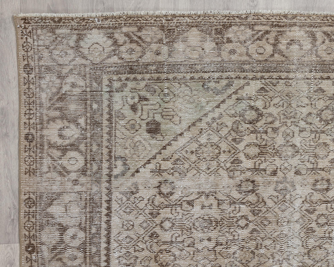 Runner Rug 5' 1" x 9' 11" | No. VR16021