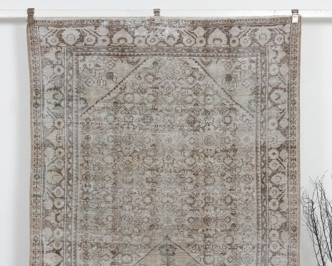 Runner Rug 5' 1" x 9' 11" | No. VR16021