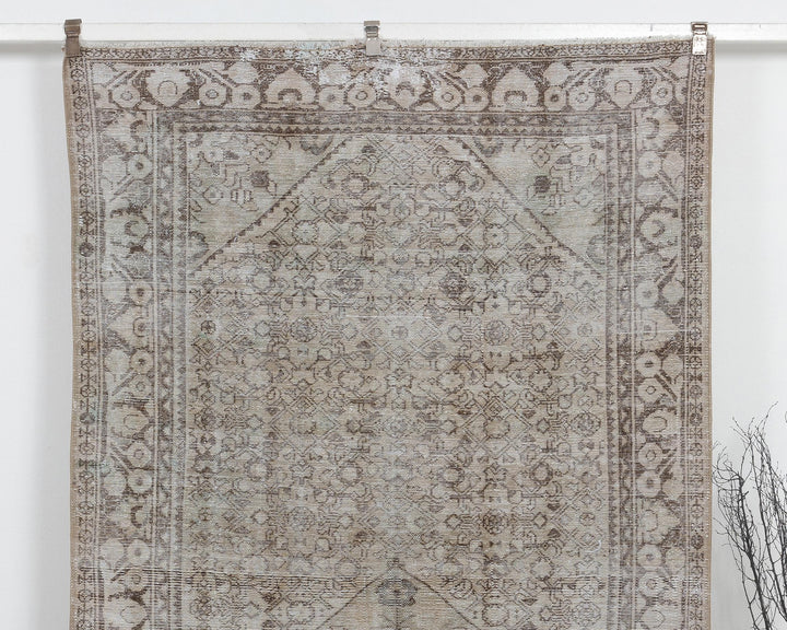 Runner Rug 5' 1" x 9' 11" | No. VR16021