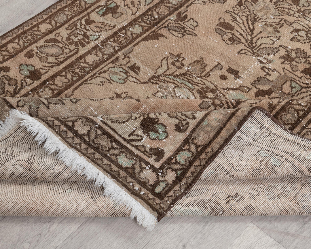 Runner Rug 4' 5" x 10' 1" | No. VR63020