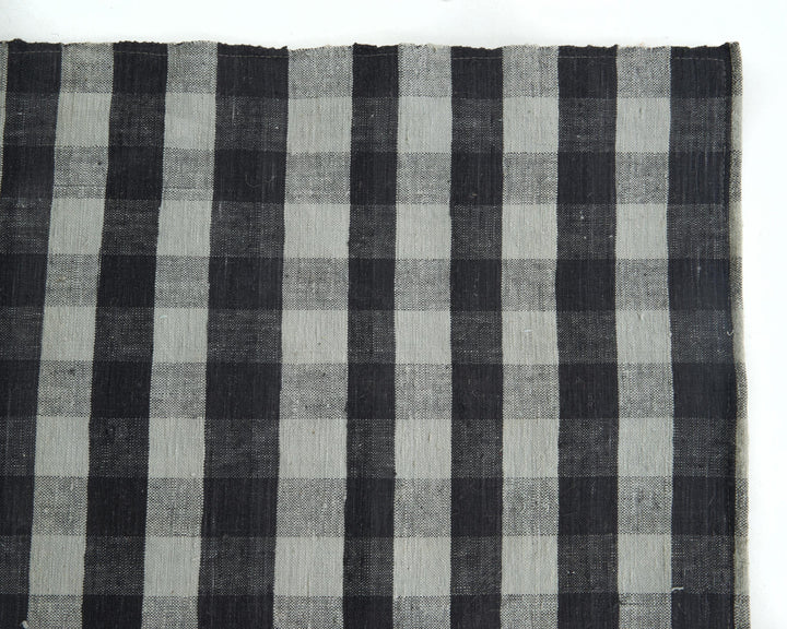 Kilim Rug 5' 9" x 10' 4" | No. VR80518