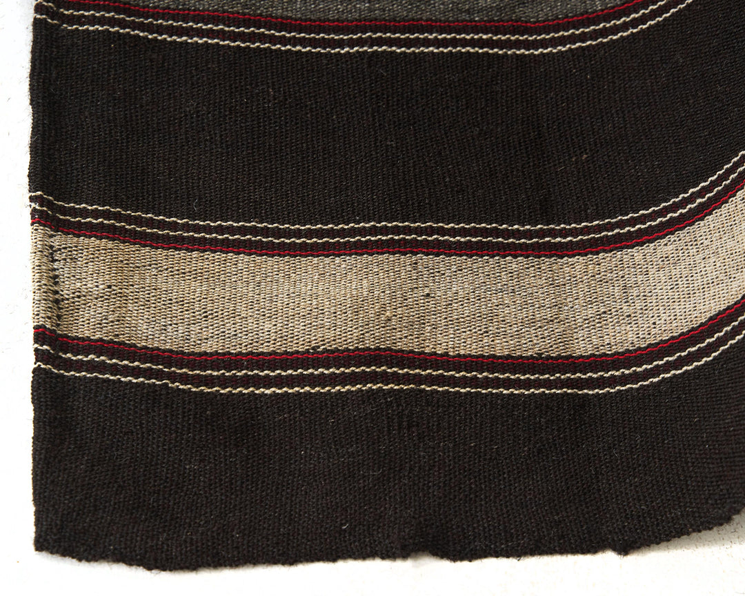 Brown Kilim Rug 5' 4" x 7' 5" | No. VR80302