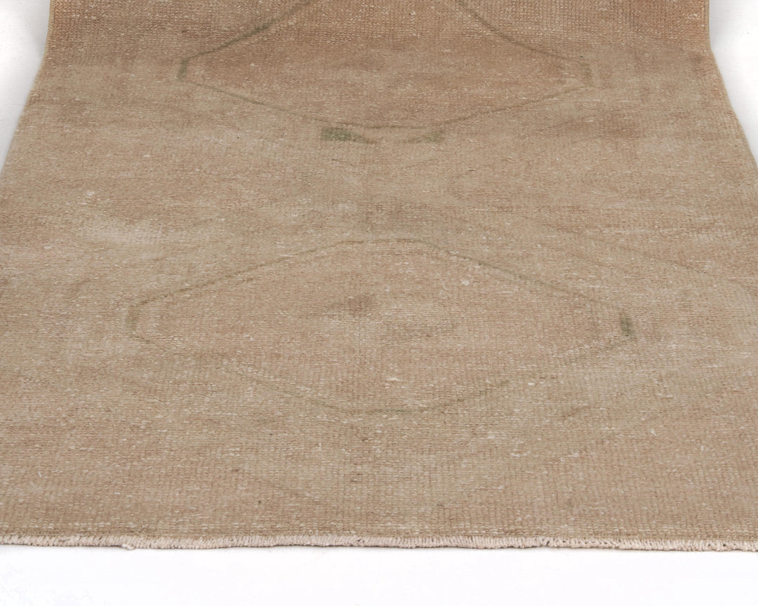 Beige Runner Rug 2' 11" x 11' 2" | No. VR91588